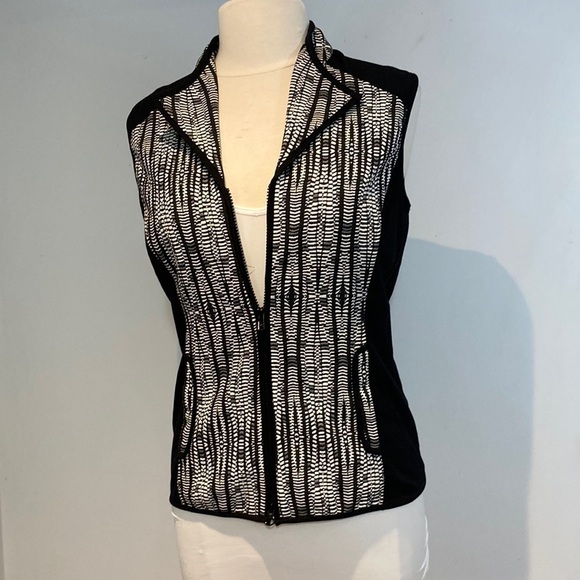 J’envie New York black and cream printed zip up vest size 8 - Picture 1 of 13